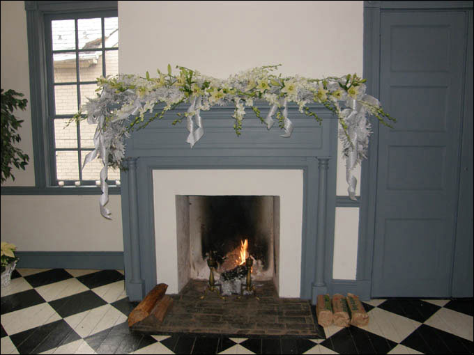 Pine Floorboards - Pine floor boards painted at the Swan Tavern