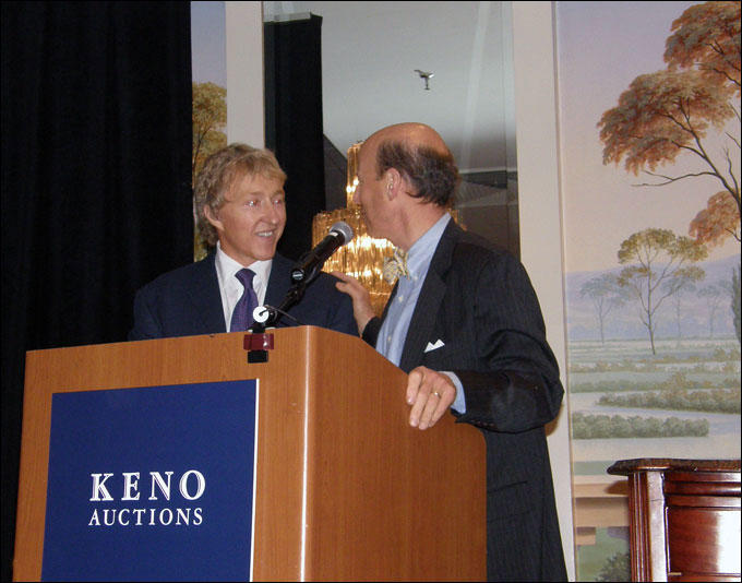 Keno Inaugural Auction May 1-2, 2010 - Leigh Keno talking to Michael Grogan of Grogan and Co. who helped with the auctioneering